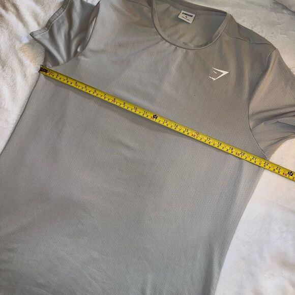 Gymshark Men’s Lightweight Light Gray Short Sleeve XL STAIN REPAIRED - Picture 9 of 12